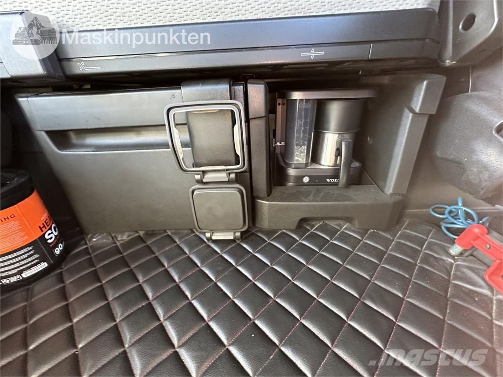 Volvo FH 8X4 Konksliftveokid