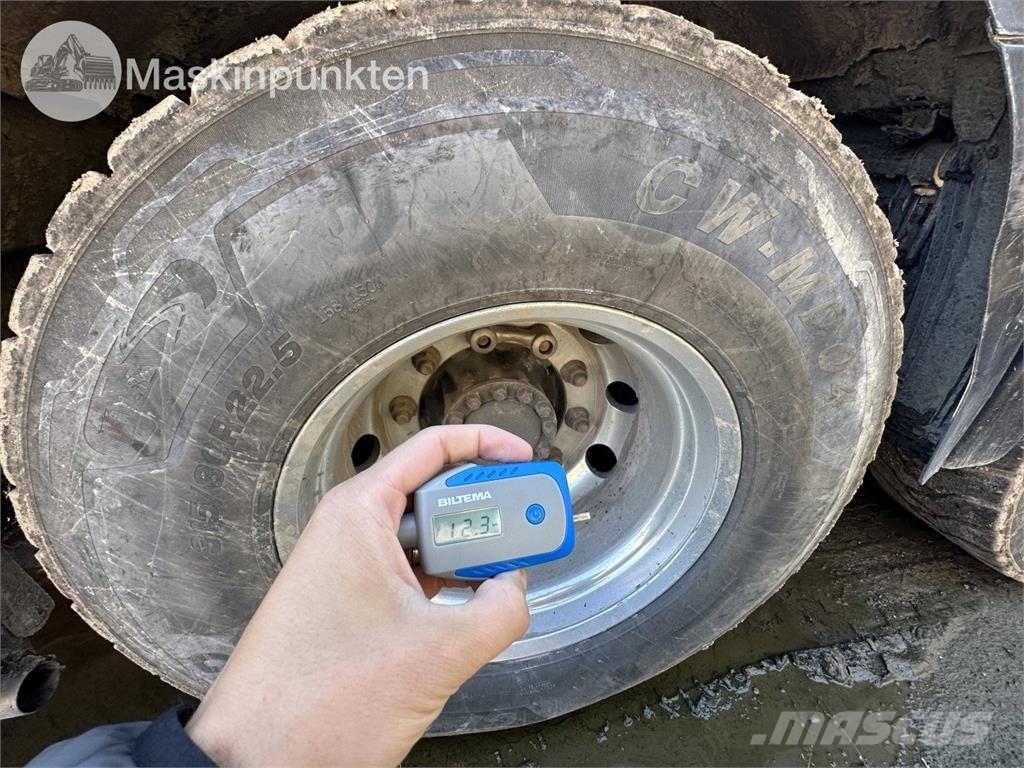 Volvo FH 8X4 Konksliftveokid