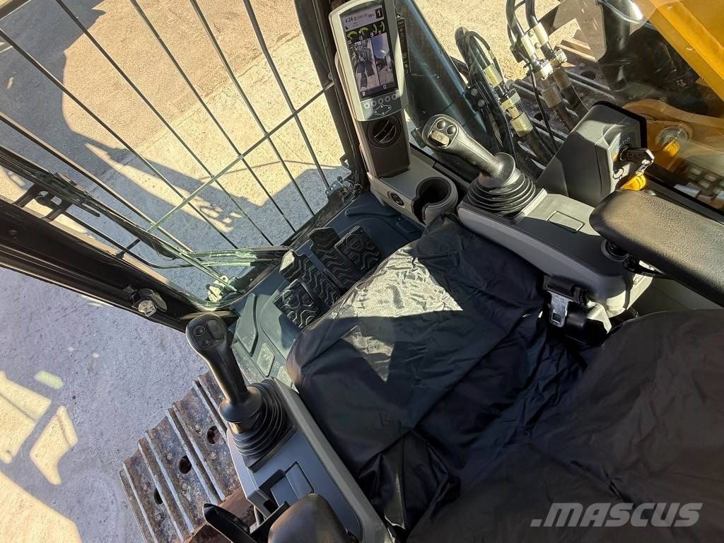CAT 352F Vikšriniai ekskavatoriai