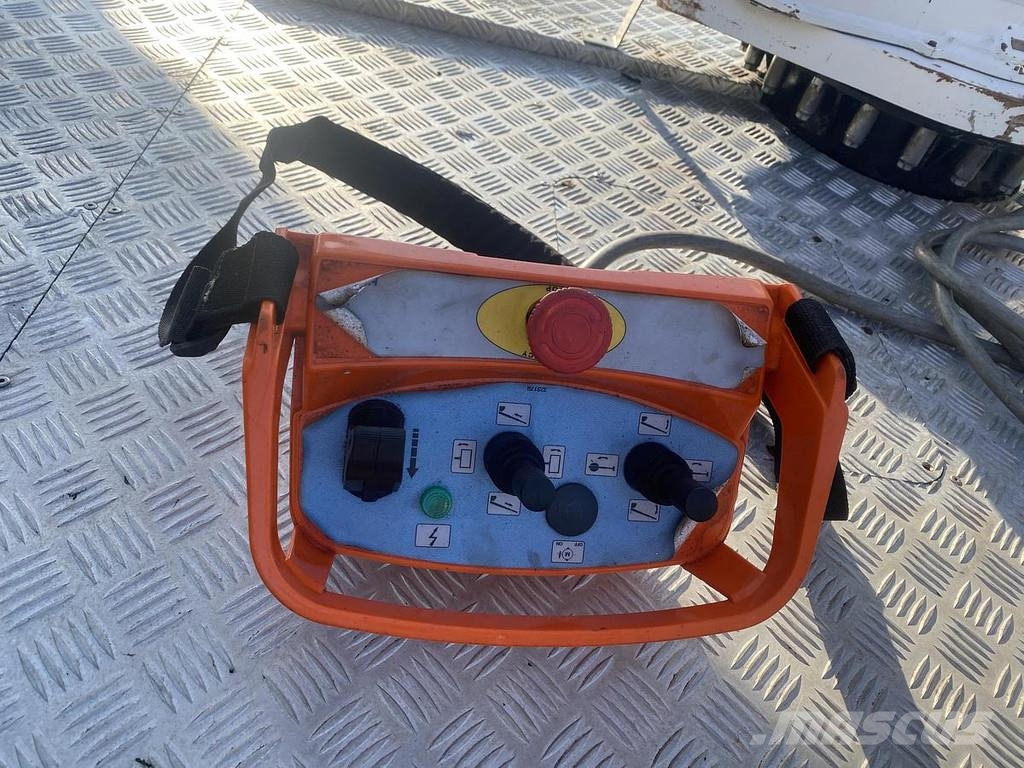 Bizzocchi Autel 230 HP, Autohoogwerker, 23 meter Articulated boom lifts