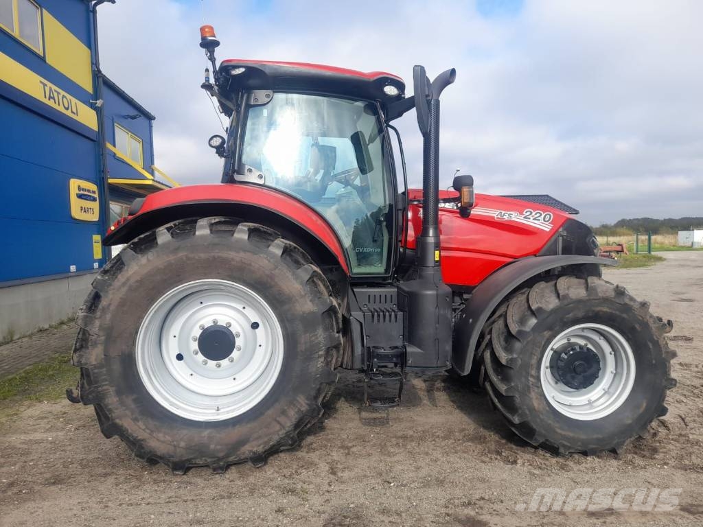 Case IH Puma 220 CVX Трактори