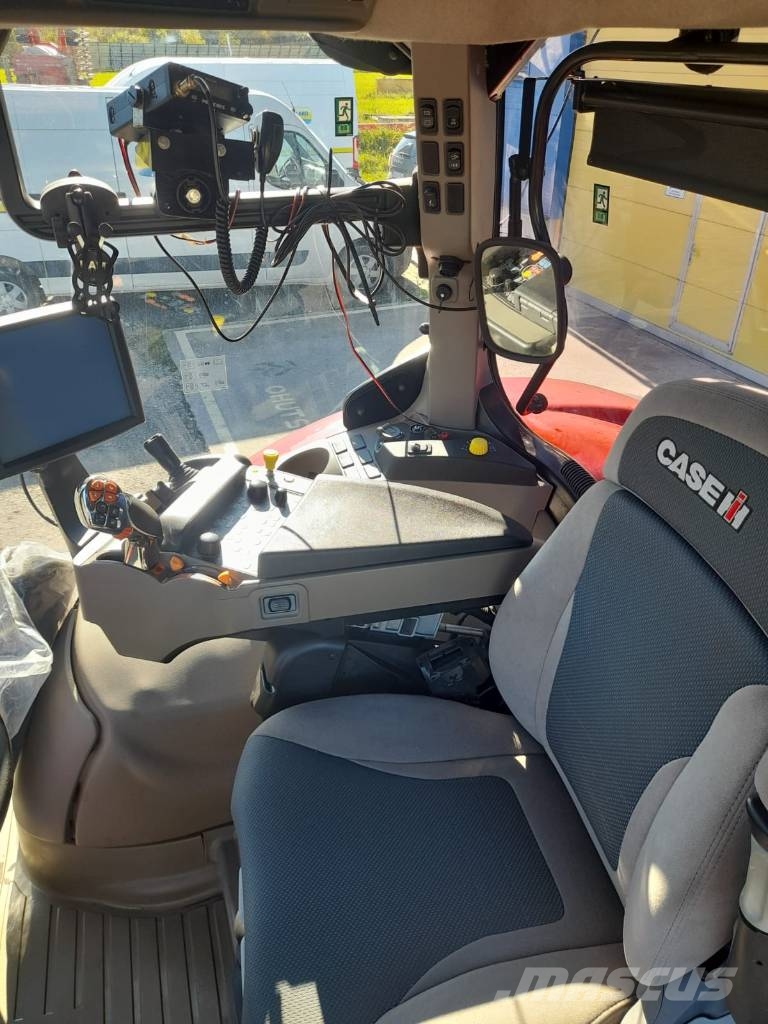 CASE Puma 220 CVX Traktorid
