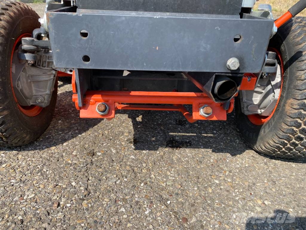 Kubota GR2120 1er Main Origine Française endommagé ركوب الحشائش