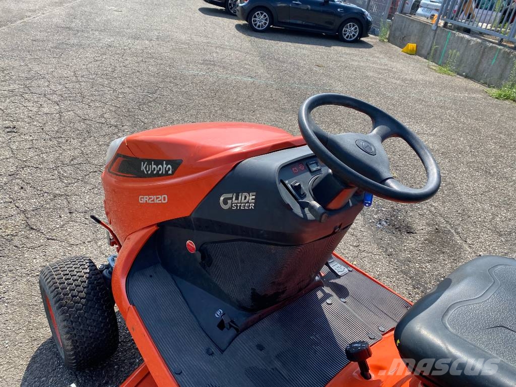 Kubota GR2120 1er Main Origine Française endommagé ركوب الحشائش