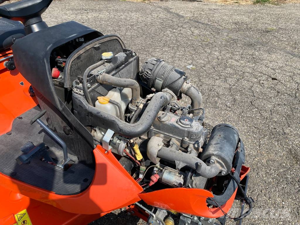 Kubota GR2120 1er Main Origine Française endommagé ركوب الحشائش