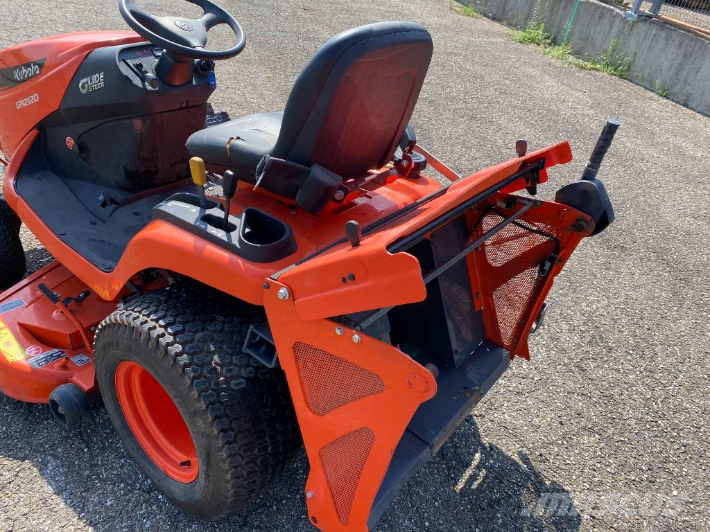 Kubota GR2120 1er Main Origine Française endommagé ركوب الحشائش