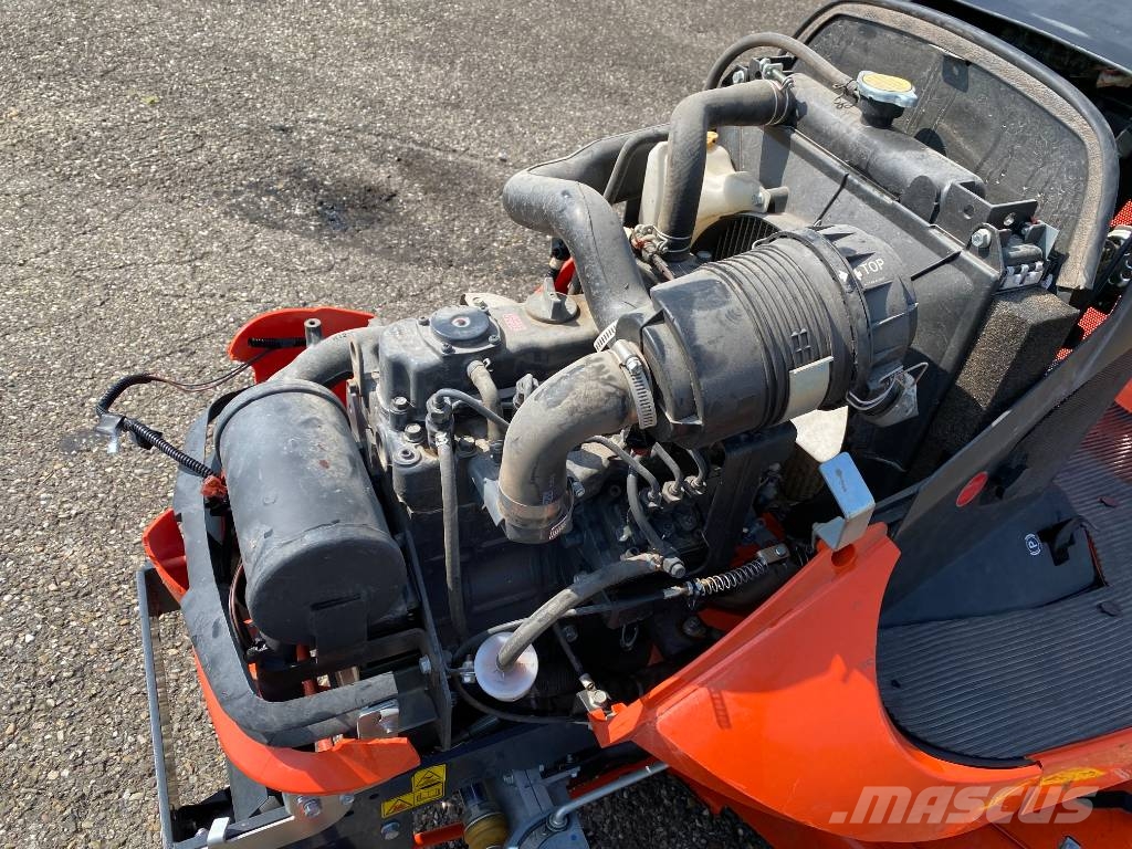 Kubota GR2120 1er Main Origine Française endommagé ركوب الحشائش