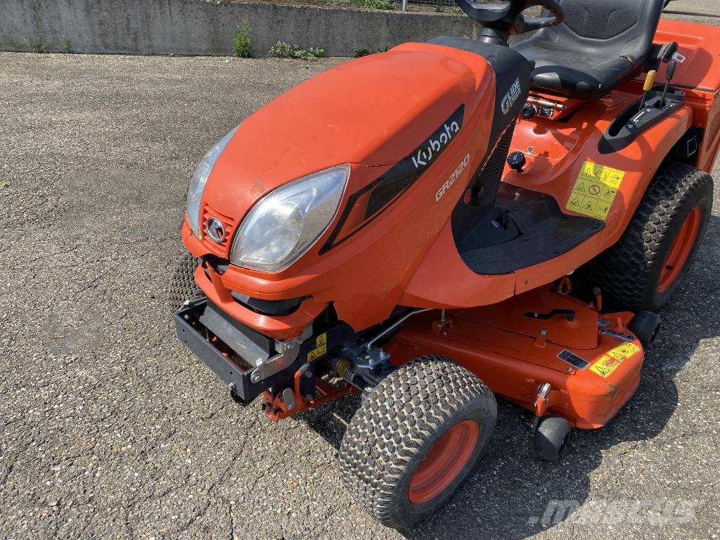 Kubota GR2120 1er Main Origine Française endommagé ركوب الحشائش