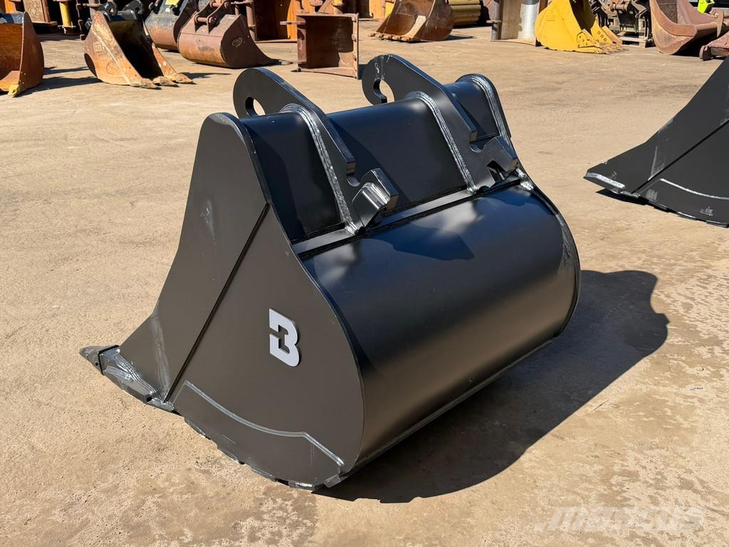 CAT Excevation bucket / EBHD-3-70-130-T / CW40 Tiltrotator
