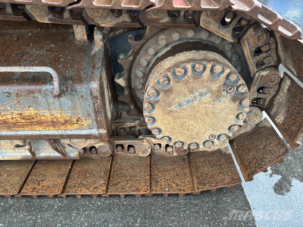 Volvo ECR 355 E / Pyörittäjä, Leica 3D, 2-kauhaa Telakaivukoneet