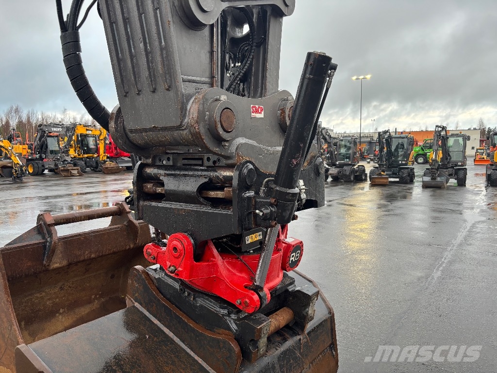 Volvo ECR 355 E / Pyörittäjä, Leica 3D, 2-kauhaa Telakaivukoneet