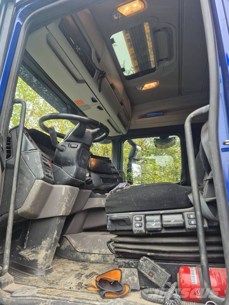 Tracto Grundodrill 15XP + Scania + mixing  unit Vízszintes fúróberendezések