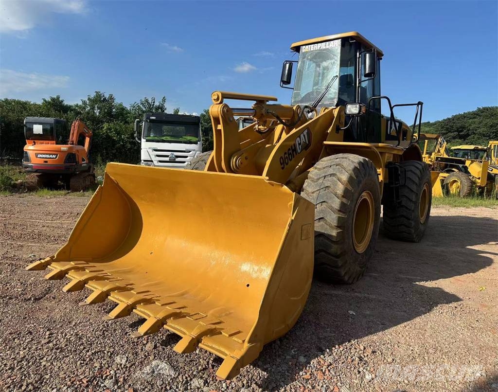 CAT 966H Incarcator pe pneuri