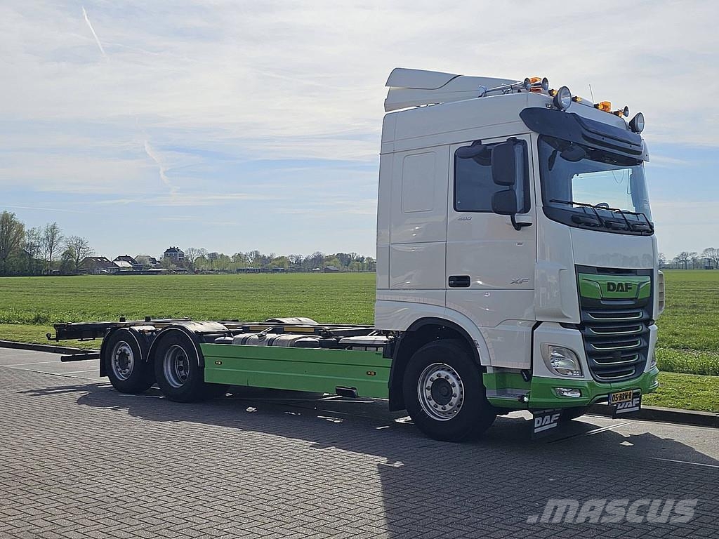 DAF XF 480 FAR 6X2 MANUAL 16G Kabelløft lastebiler