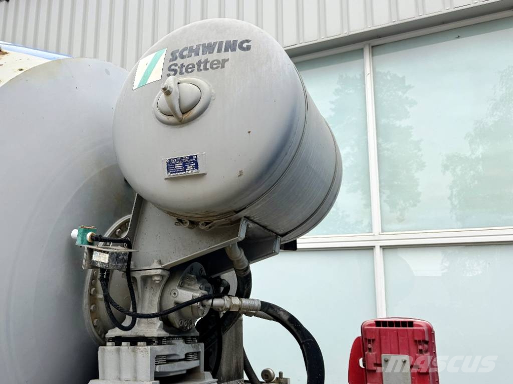 Mercedes-Benz Arocs 8*4 Euro 6 Avtomešalci za beton