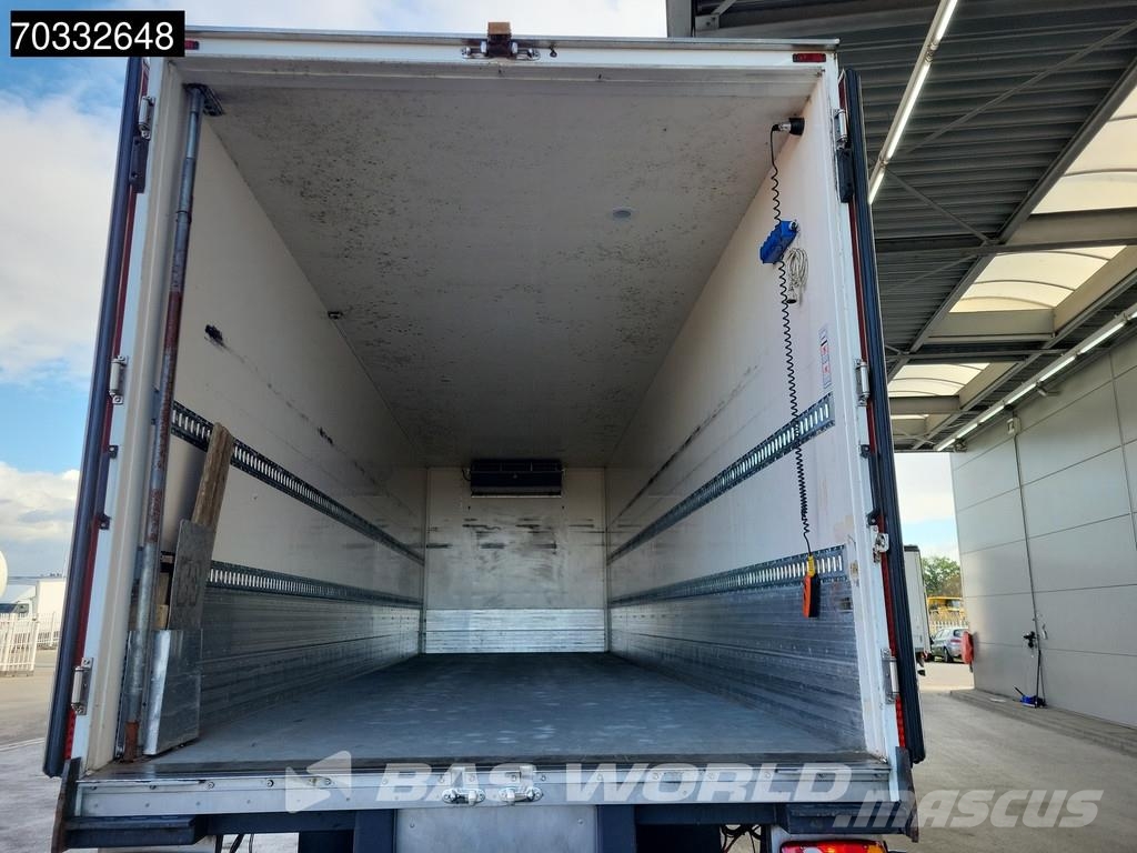 Renault D 280 D 4X2 Carrier cooler ATP/FRC 2000kg Ladebord Koelwagens