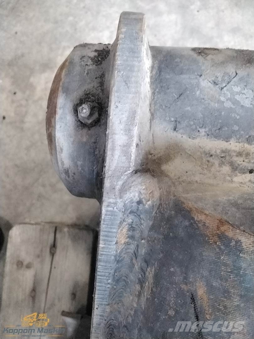 FMG 374 Used/Beg Kranovi za šumarske harvestere