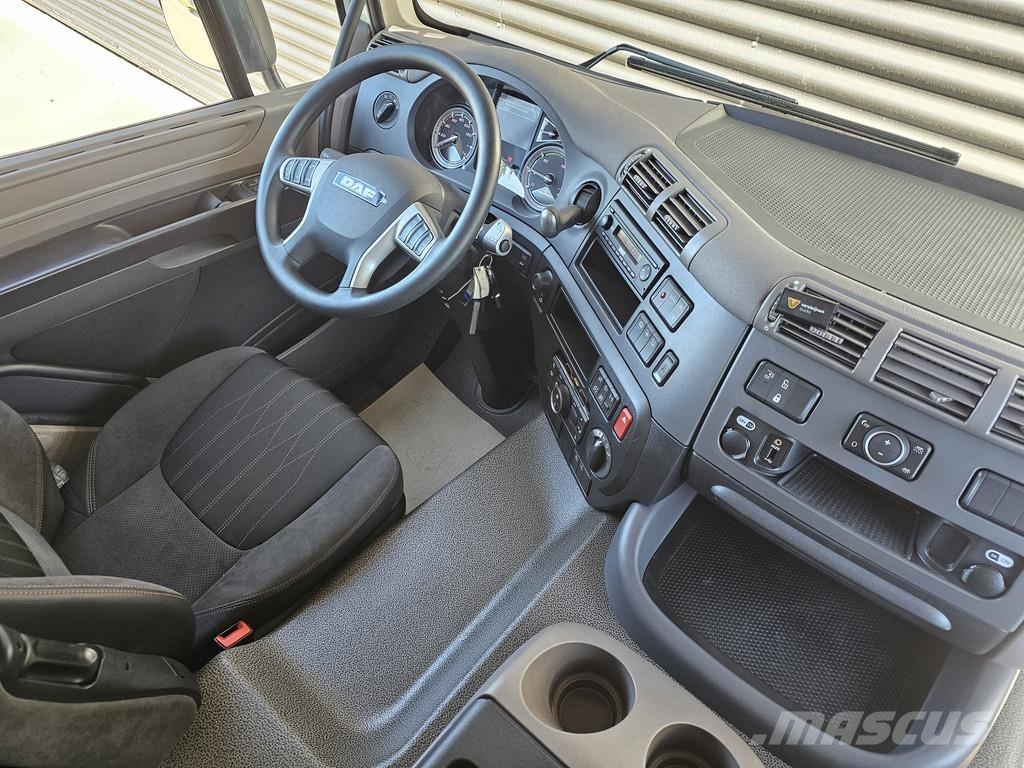 DAF CF 450 10x2 - 10x4 / FLIEGL DUWBAK / ASFALT Camiones bañeras basculantes o volquetes