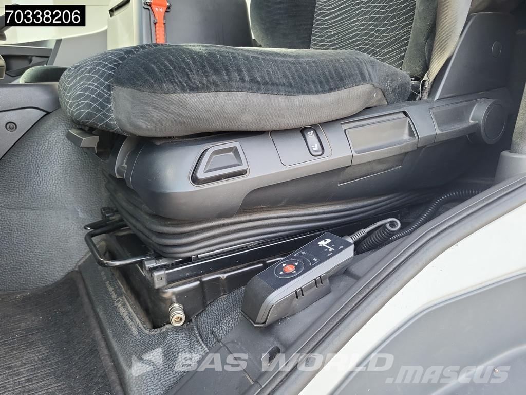 Mercedes-Benz Antos 2124 4X2 6-Cylinder Engine NL-Truck Euro 6 Грузовики-Фургоны