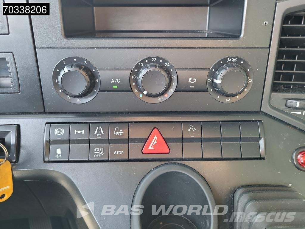 Mercedes-Benz Antos 2124 4X2 6-Cylinder Engine NL-Truck Euro 6 Camiones caja cerrada