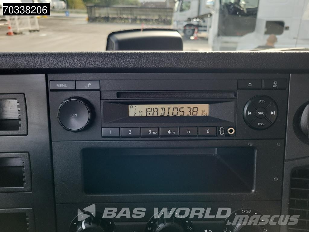 Mercedes-Benz Antos 2124 4X2 6-Cylinder Engine NL-Truck Euro 6 Грузовики-Фургоны