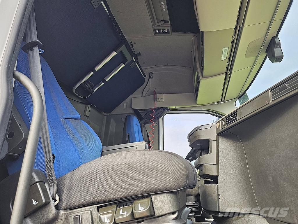 Volvo FH 460 Trekkers