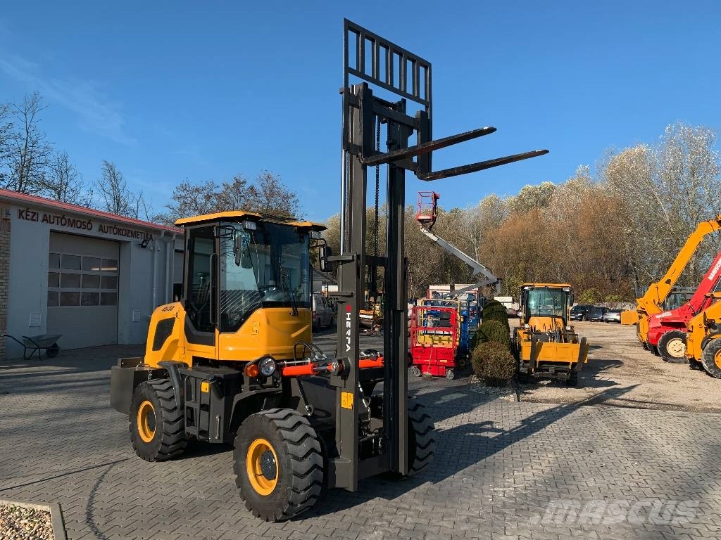 Sherpa PF 45-30 3T 4x4 terep targonca Dīzeļa autoiekrāvēji