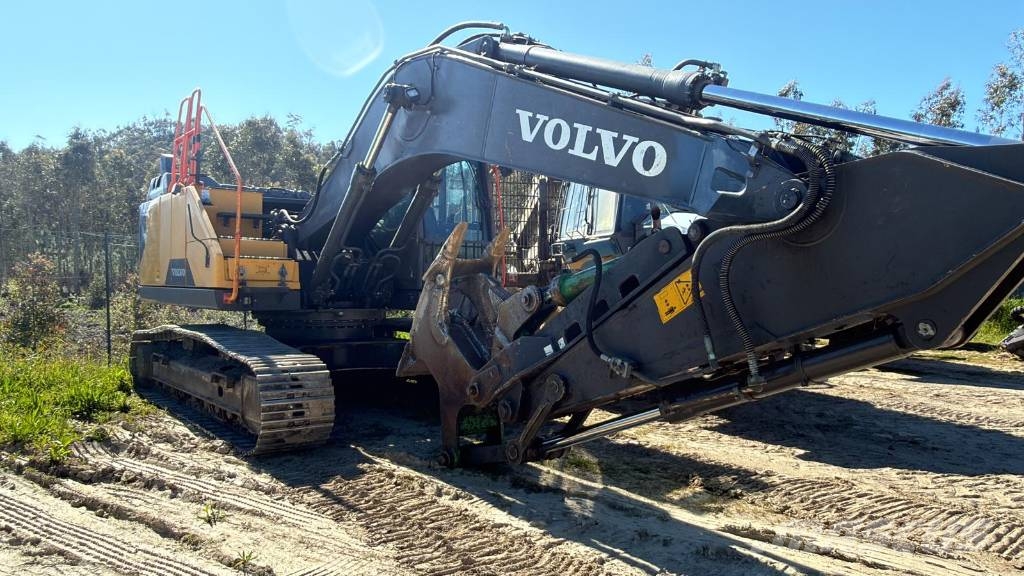 Volvo EC 250 EL Kaivukoneet