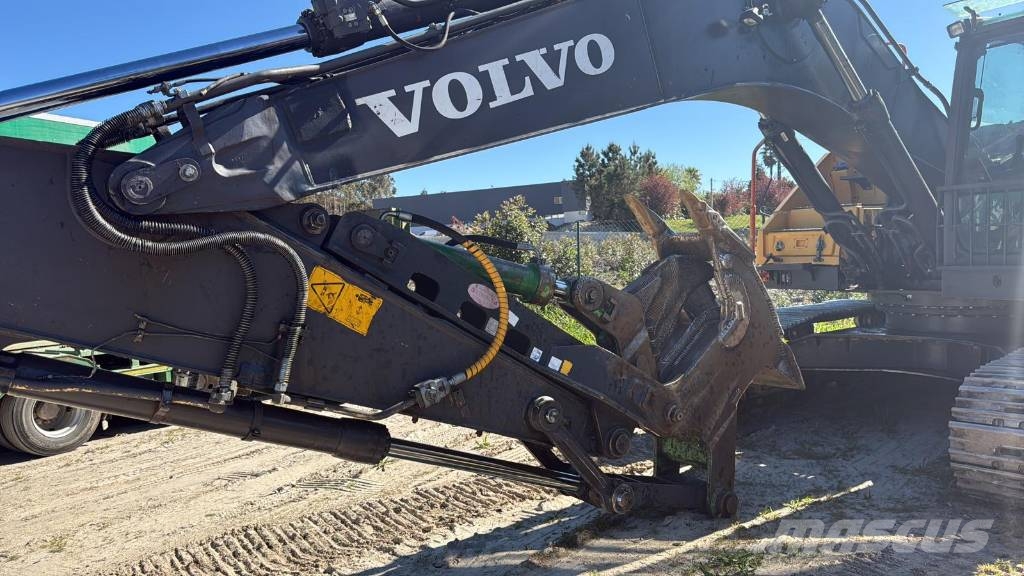 Volvo EC 250 EL Kaivukoneet