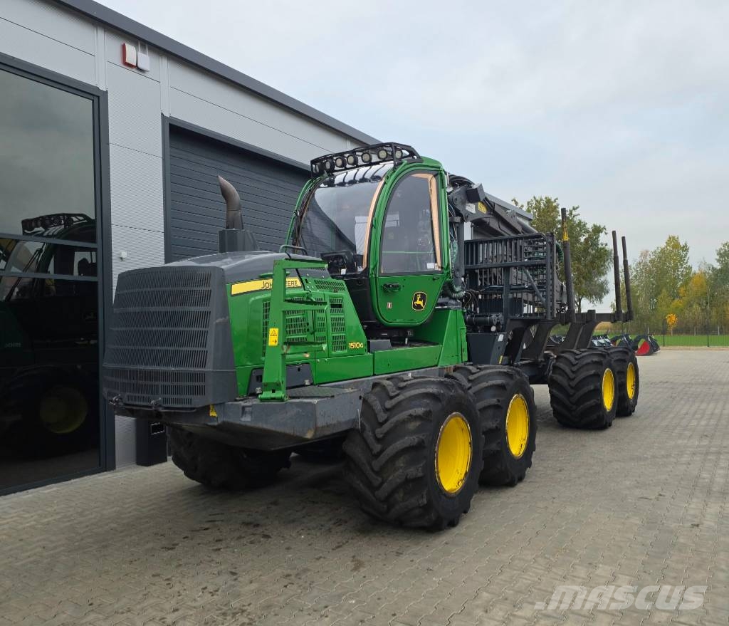 John Deere Forwarder 1510G Transportadoras