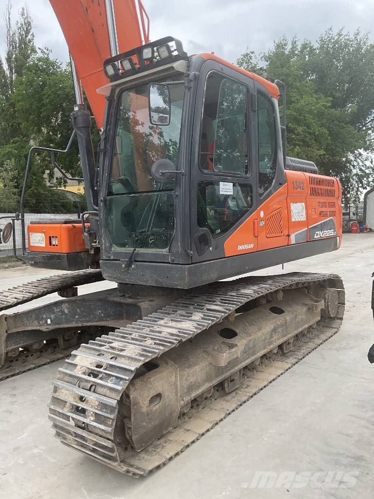 Doosan DX 225 LC-5 Rupsgraafmachines
