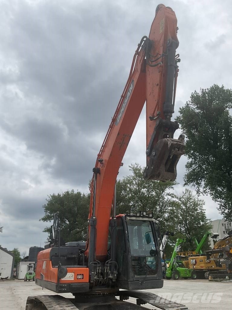 Doosan DX 225 LC-5 Rupsgraafmachines