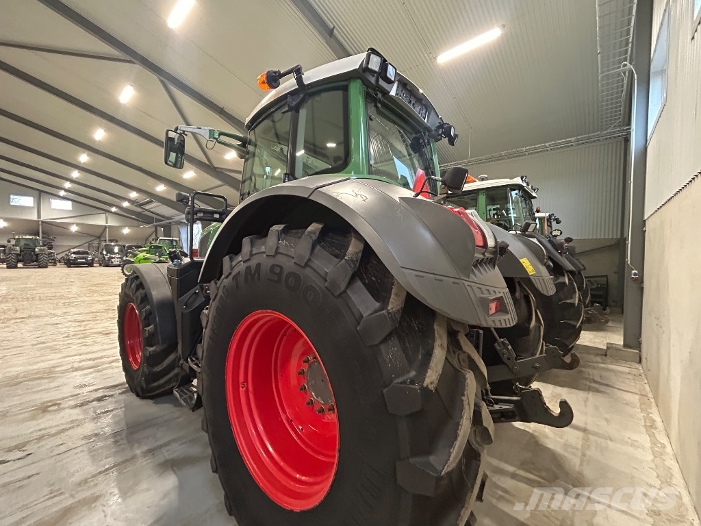 Fendt 828 S4 Profi Plus Трактори