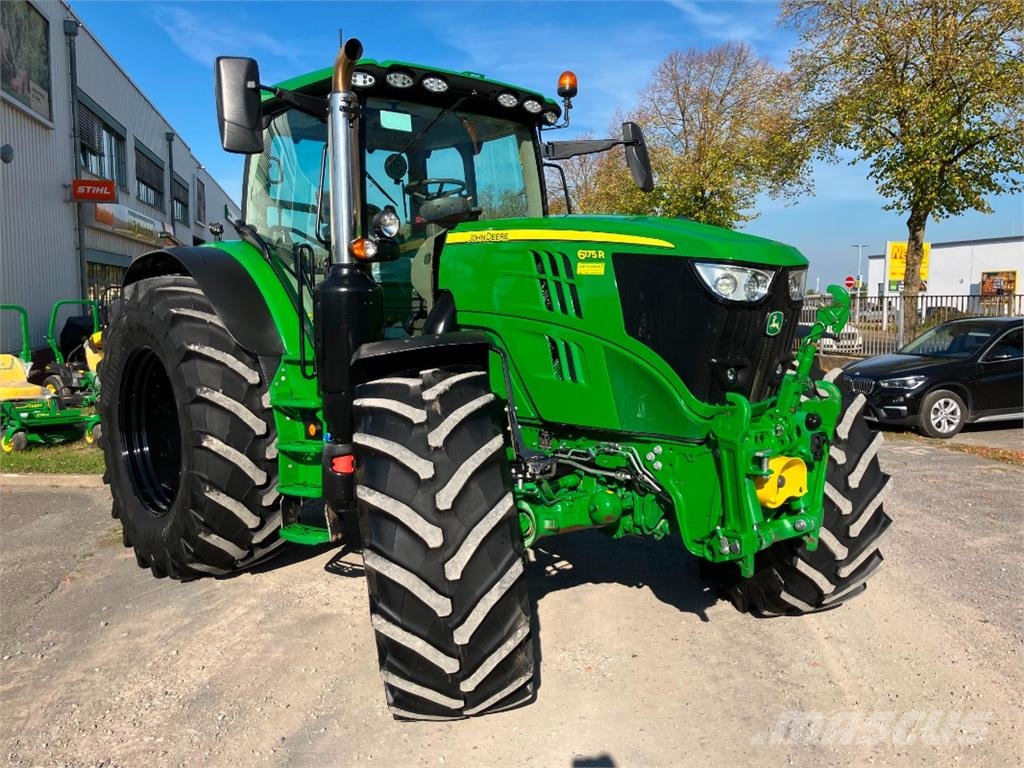 John Deere 6175R Traktoren