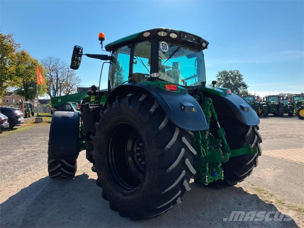 John Deere 6175R Traktoren