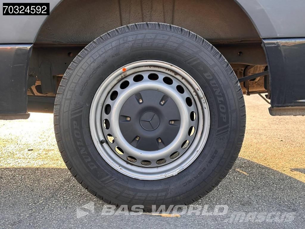 Mercedes-Benz Sprinter 317 CDI Automatik 170PS L3H2 Klima Camera شاحنة مقفلة