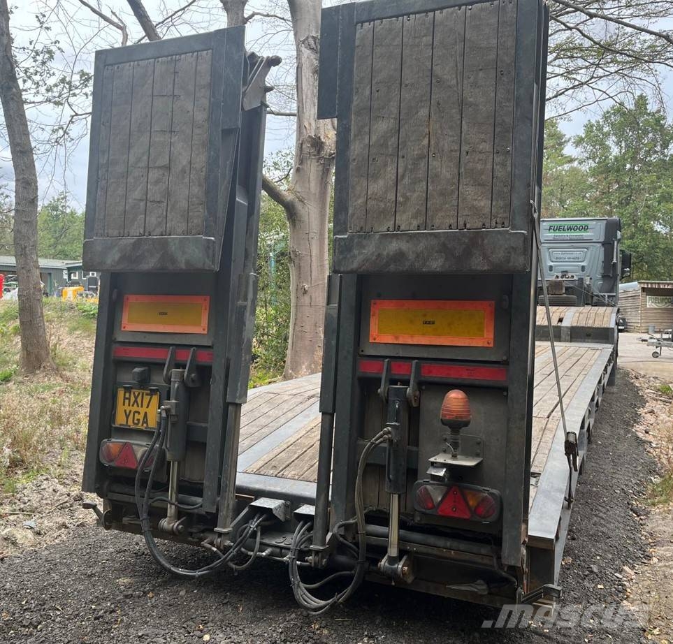Montracon Low Loader Trailer لوادر منخفضة