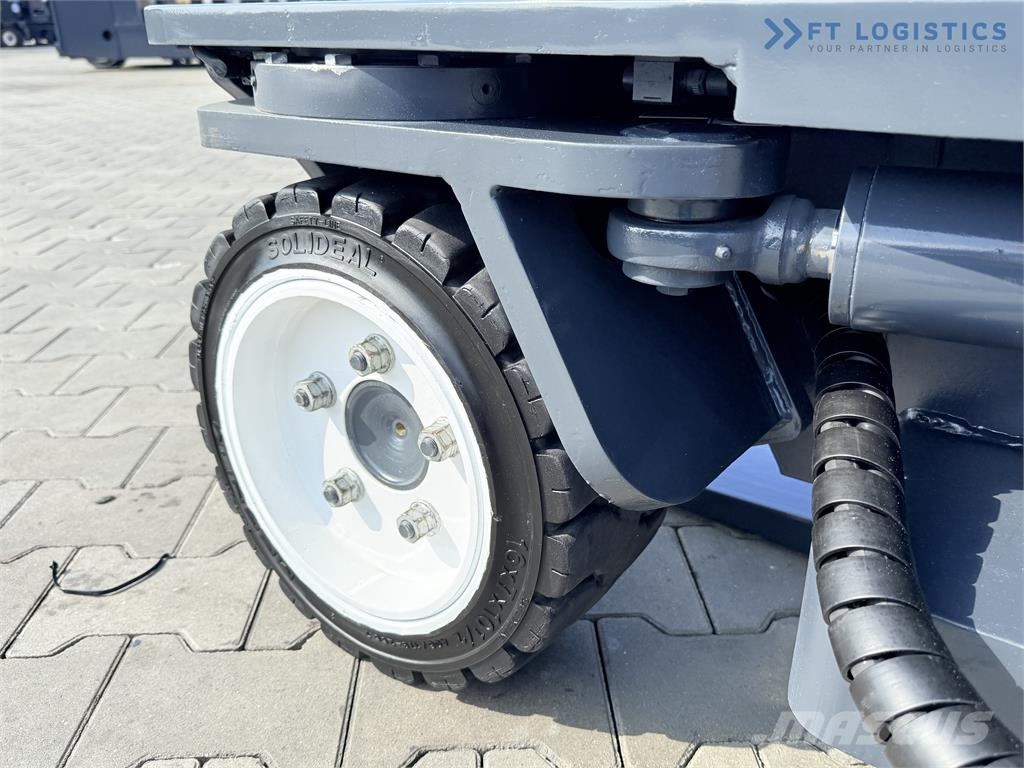 Combilift C2500 / LPG / TRIPLEX 4900 mm / Free Lift / Only 2 Nelitietrukit