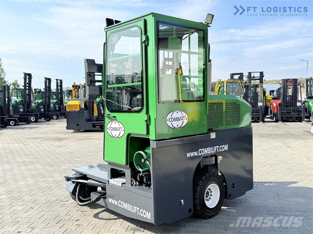 Combilift C2500 / LPG / TRIPLEX 4900 mm / Free Lift / Only 2 Nelitietrukit