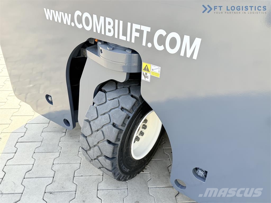 Combilift C2500 / LPG / TRIPLEX 4900 mm / Free Lift / Only 2 Nelitietrukit