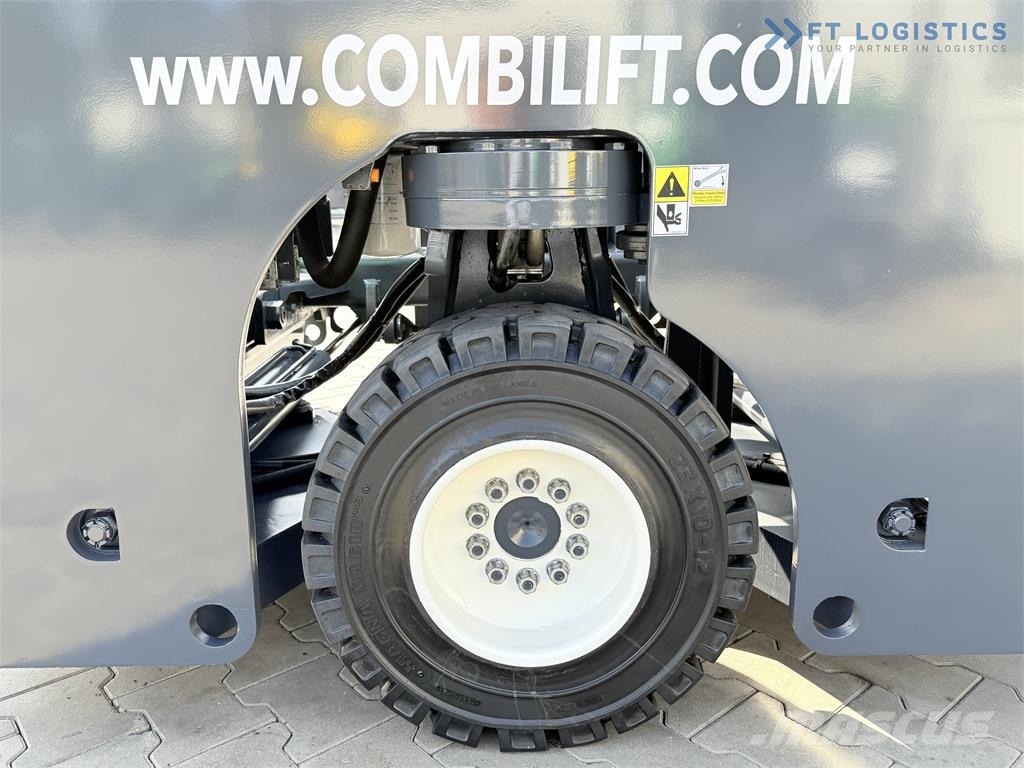 Combilift C2500 / LPG / TRIPLEX 4900 mm / Free Lift / Only 2 Nelitietrukit