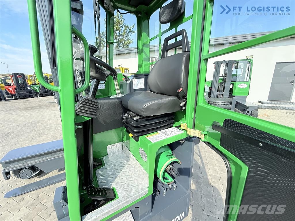 Combilift C2500 / LPG / TRIPLEX 4900 mm / Free Lift / Only 2 4-way reach truck