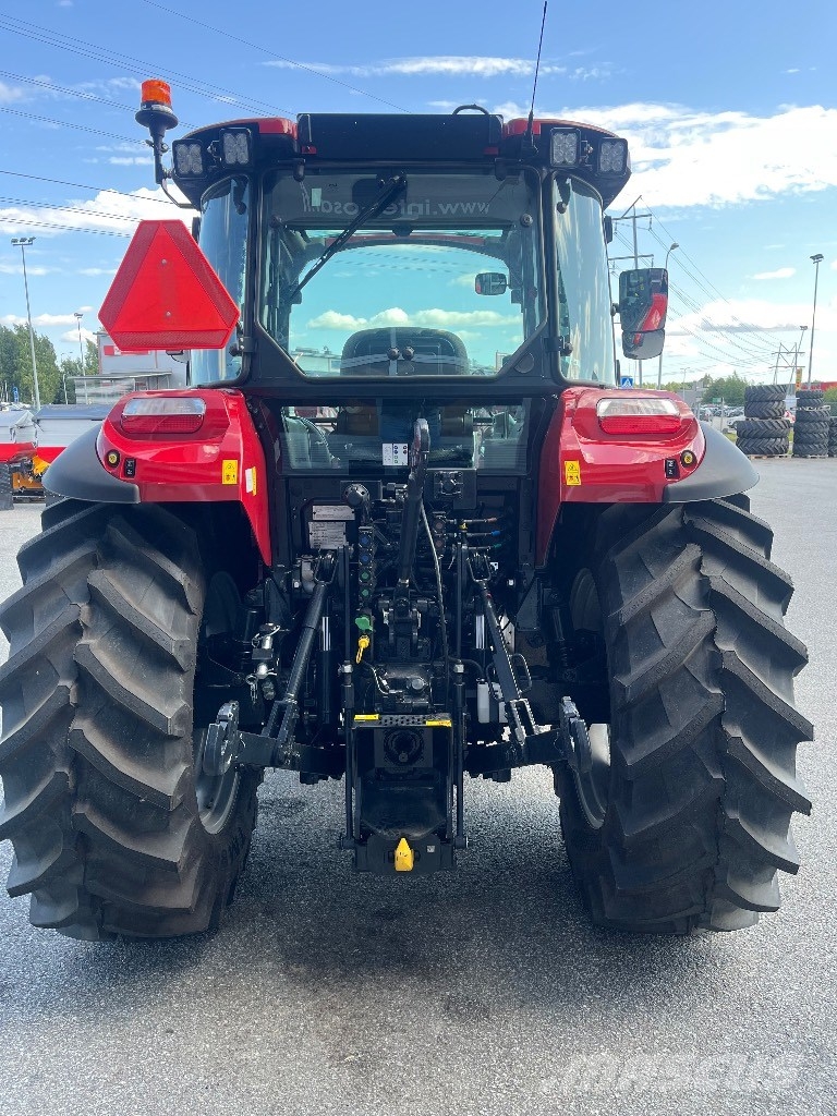 Case IH Farmall 120 C الجرارات