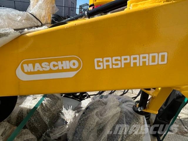Maschio Gaspardo LT 450 Vaalutid ja kaarutid