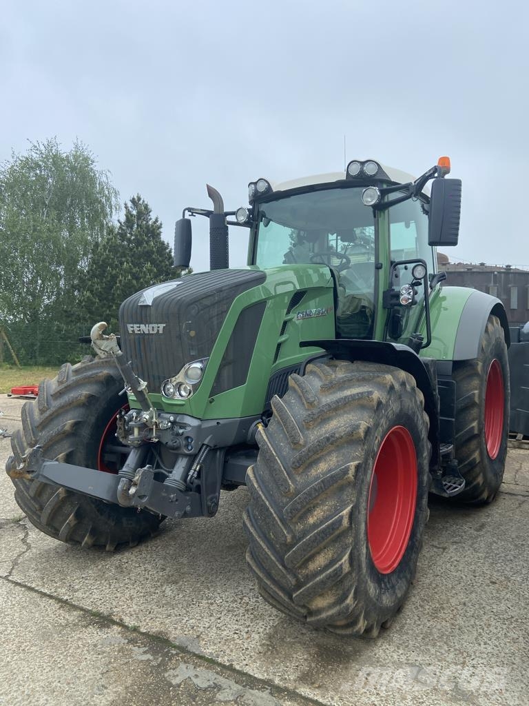 Fendt 826 scr Profi + Traktorid