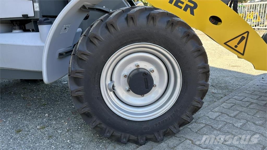Kramer 5065 휠로우더