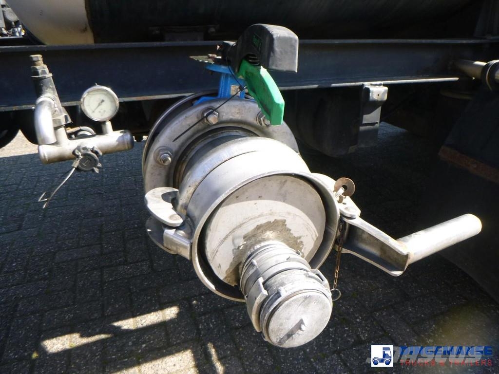 Magyar Chemical tank inox L4BH 32.5 m3 / 1 comp Tanktrailer