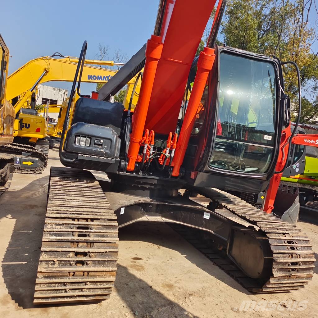 Hitachi ZX 200-3 G made in Japan Excavadoras de cadenas