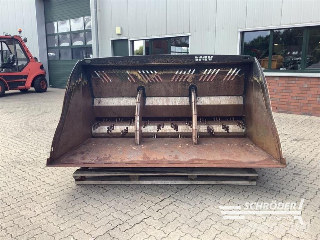 RS - RÜBENSCHNITZLER ALLIGATOR 2400 Lauksaimniecība- Citi