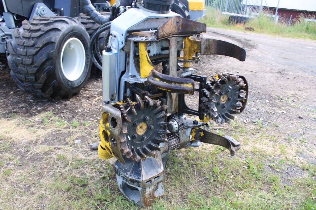 Sampo-Rosenlew HR 56 Harvesters